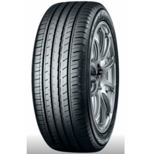 Foto pneumatico: YOKOHAMA, BLUEARTH-GT AE51 235/45 R17 97W Estive